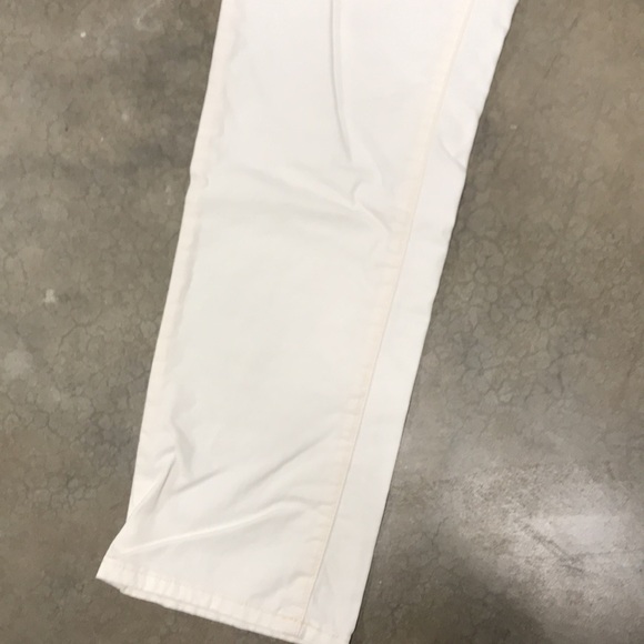 Off white jeans by Pilcro.  Size 30. - Picture 4 of 15